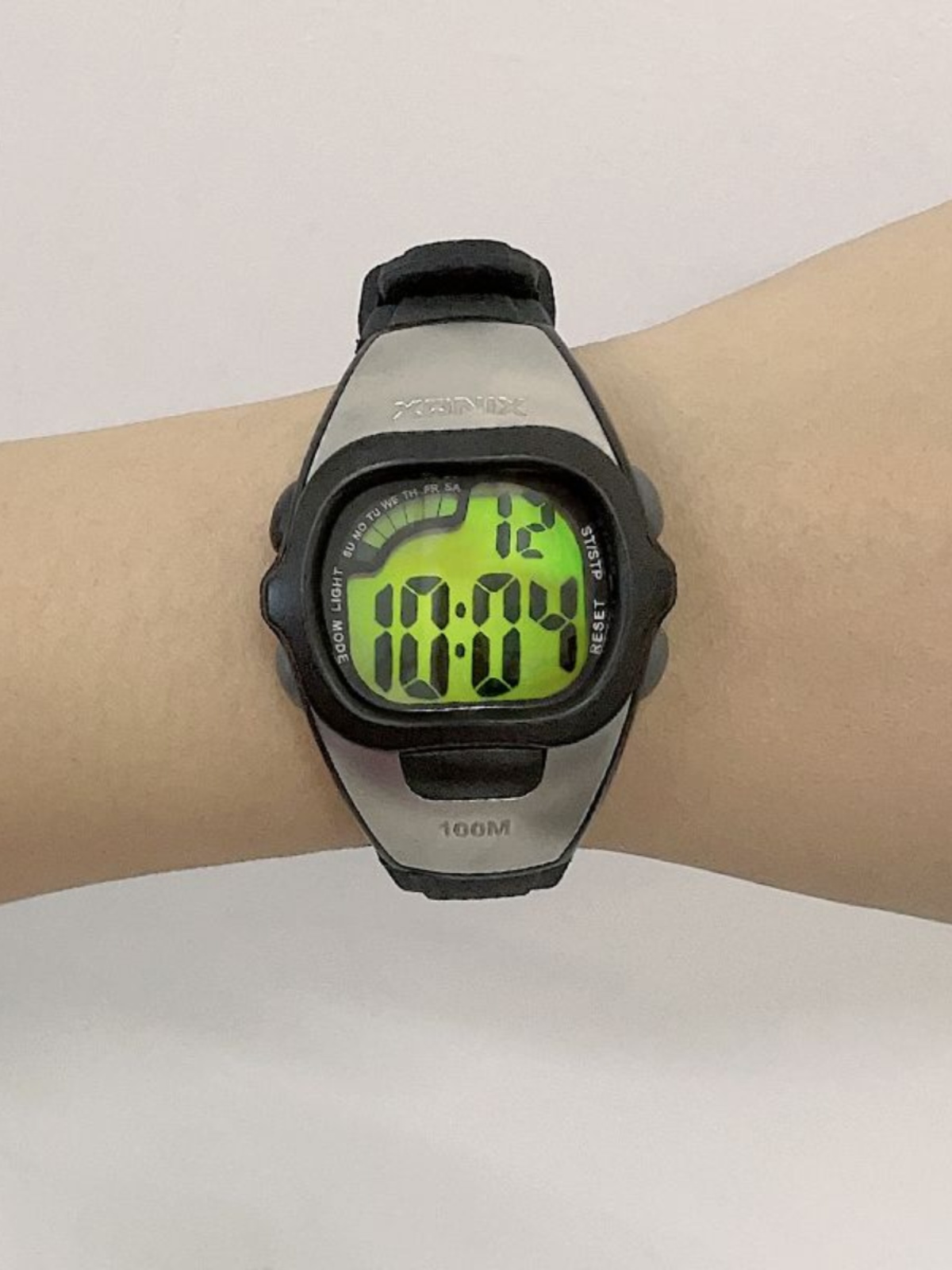XONIX 전자 시계 남성용 중학생 방수 100M 발광 - Outdoor Sport Watch 리뷰 및 가격